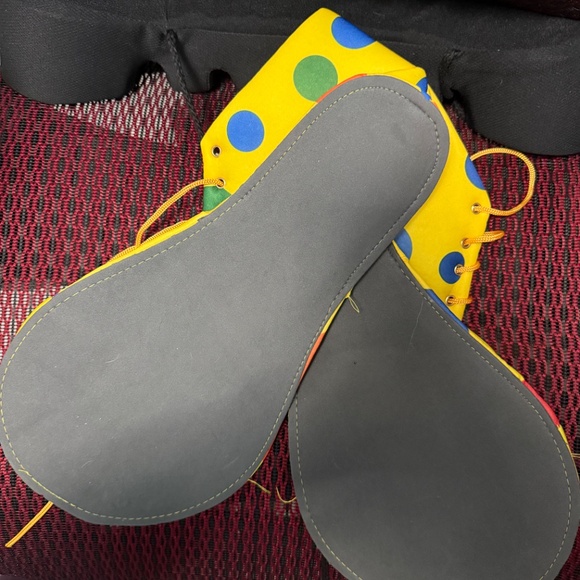 Clown Costume Shoe Covers, NWOT  Unisex - Picture 2 of 3